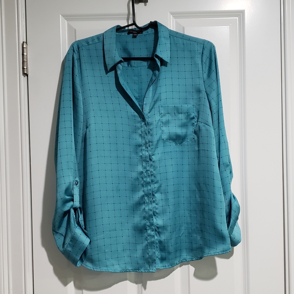 Color  teal satin large botton down shirt